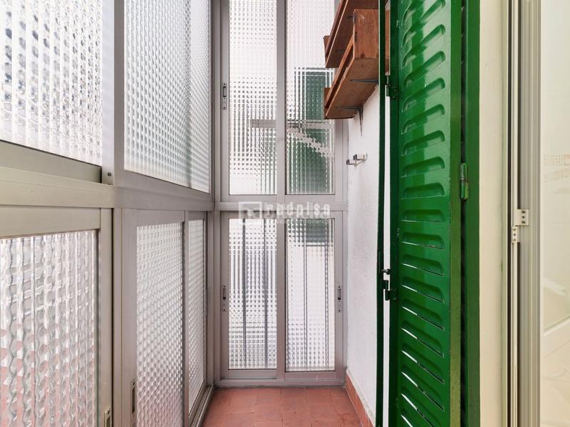 Foto f9e308d6-3011-42d9-8c3d-9bab6d7bb483. Appartement avec chauffage dans Almendrales Madrid