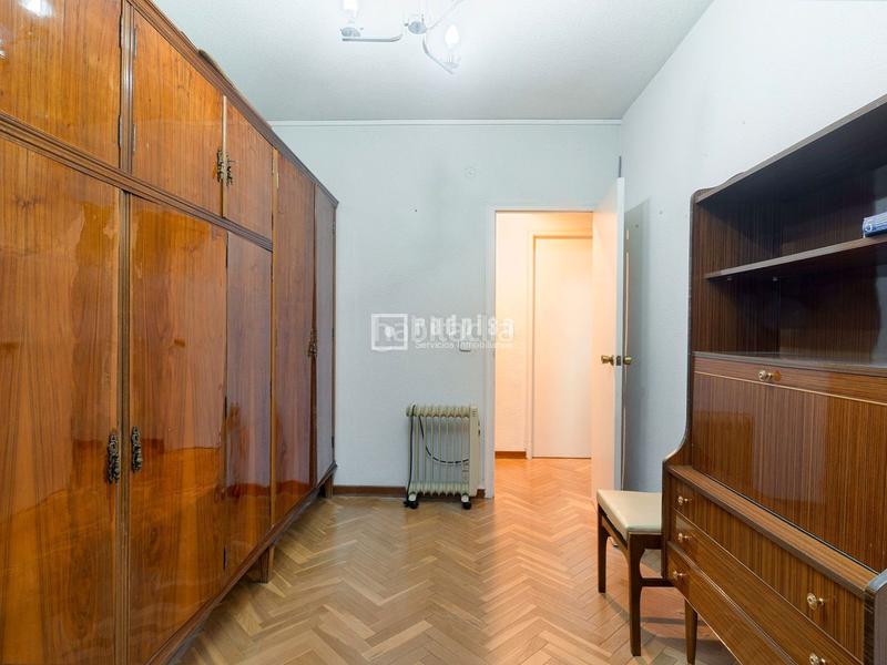 Foto 6738951b-61ba-4c24-9163-f4ab5279ecc7. Flat with heating in Almendrales Madrid