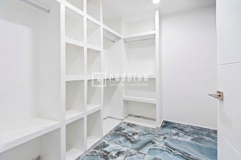 Foto 0f96b044-e707-4a91-9a14-79b75afc60d1. Pis a Pradolongo Madrid