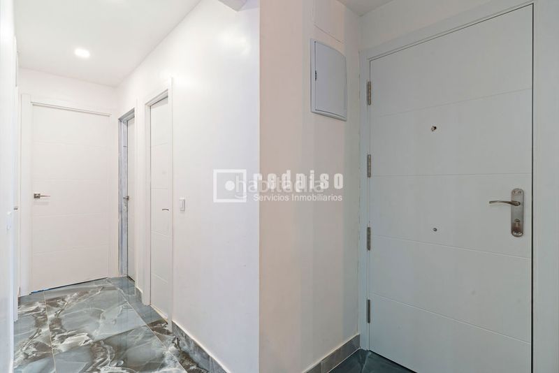 Foto 516b2c84-f4e0-439b-bf5b-5b497ec546f7. Pis a Pradolongo Madrid