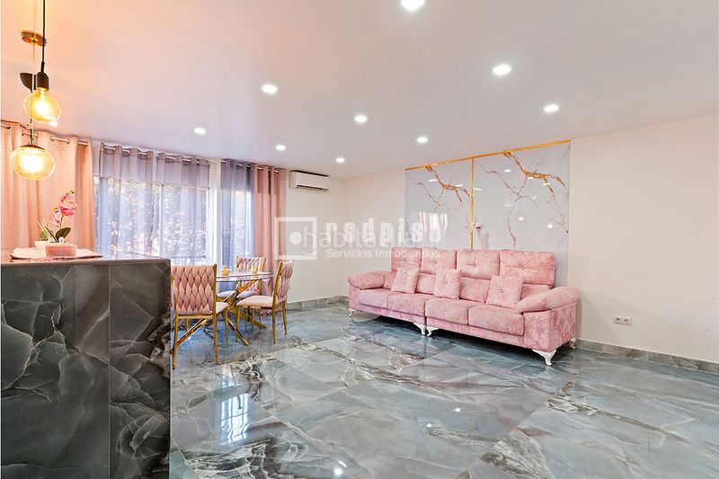 Foto 597cdda7-1be0-4bb6-85c1-bd114e4ffb1a. Pis a Pradolongo Madrid