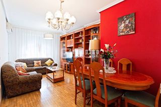 Pis  De la pilarica. Piso en venta en calle pilarica, usera, madrid