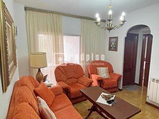 Pis  Calahorra. Piso en venta para entrar a vivir