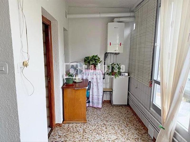 Foto c3beb10c-639d-4c03-bf7f-6651ef402887. Piso  en venta para entrar a vivir en Ambroz Madrid
