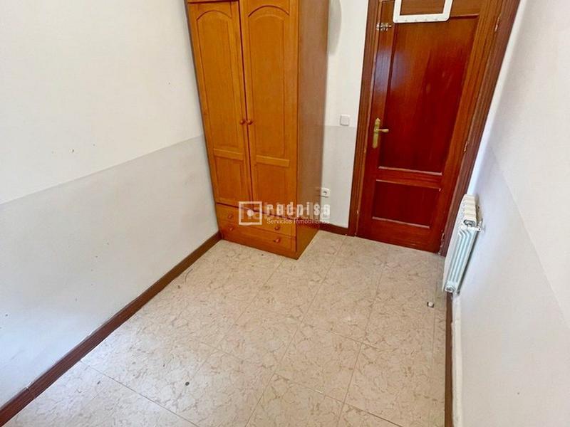 Foto 35ba1b1d-7f5b-4ce3-81dc-8aea9bfb3b23. Flat with heating in Ambroz Madrid