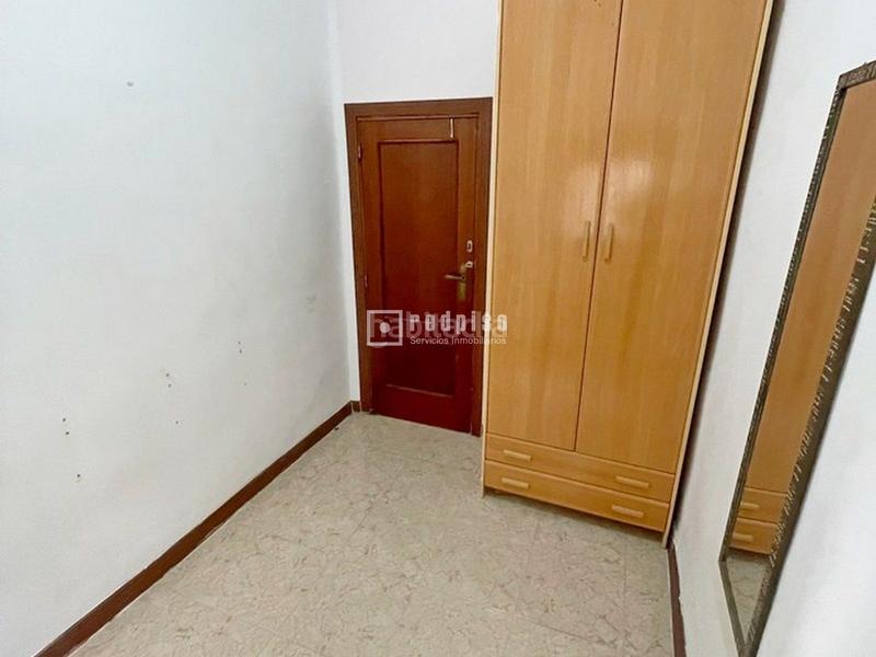 Foto c4a8789e-cadc-4287-82a7-043cee8a2097. Flat with heating in Ambroz Madrid