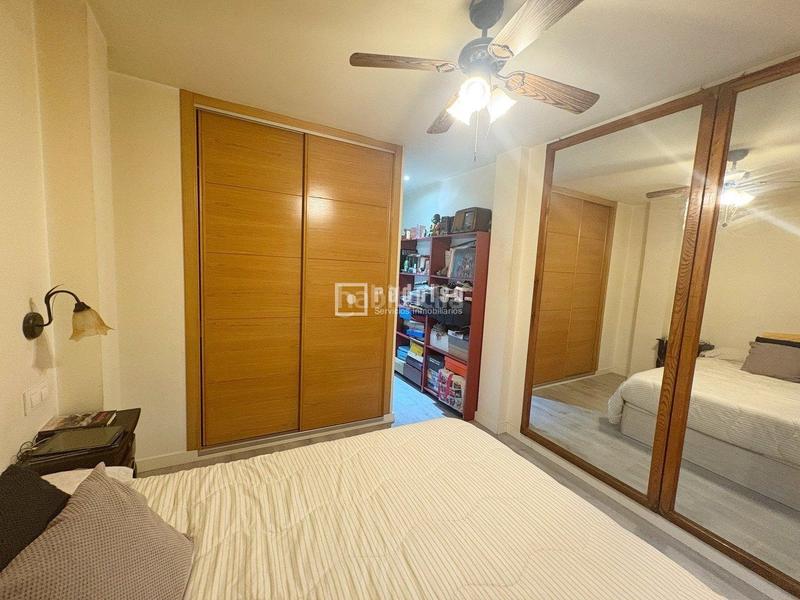 Foto e0b05f0d-f5f3-4e35-9e4d-72816ecf900b. Piso segunda planta totalmente reformada con ascensor y garaje en Madrid