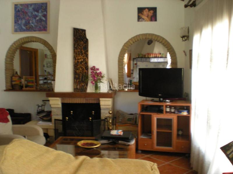 Foto 167481cc-1587-4d1d-8d49-c8c6122c28c0. Chalet villa en venta en Centro Alhaurín de la Torre