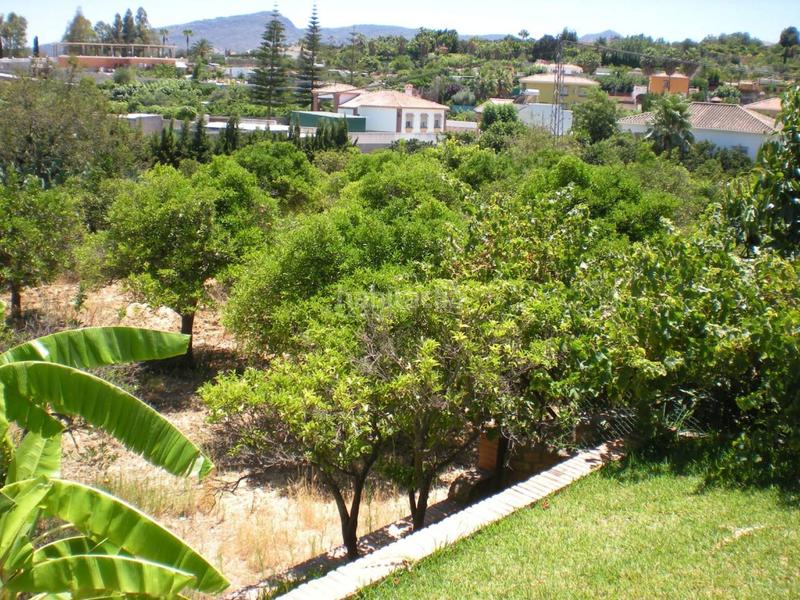 Foto f2d9ebd2-795e-45a7-b55c-3d95d03e9dba. Chalet villa en venta en Centro Alhaurín de la Torre