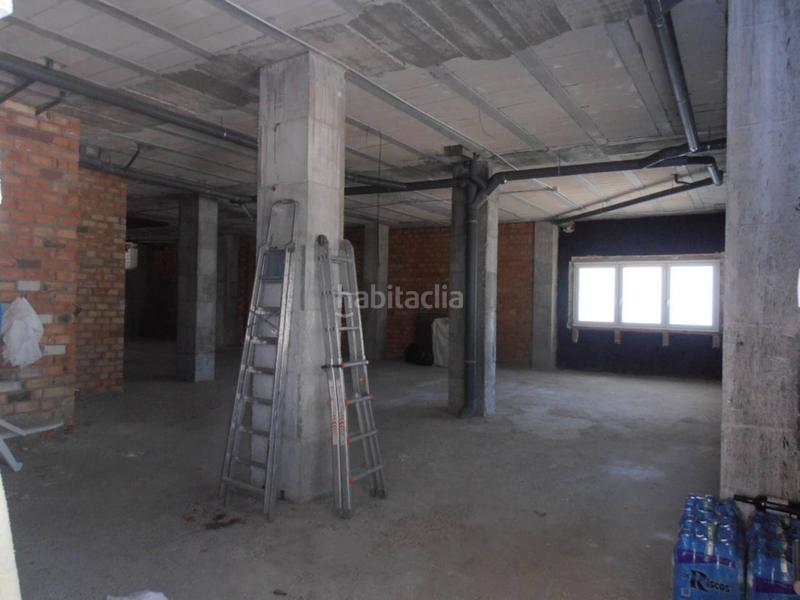 Foto 04f886ab-00bb-4b04-ba0a-9088dfb7b61a. Alquiler local comercial  diáfano en zona Puerto Marina en Benalmádena