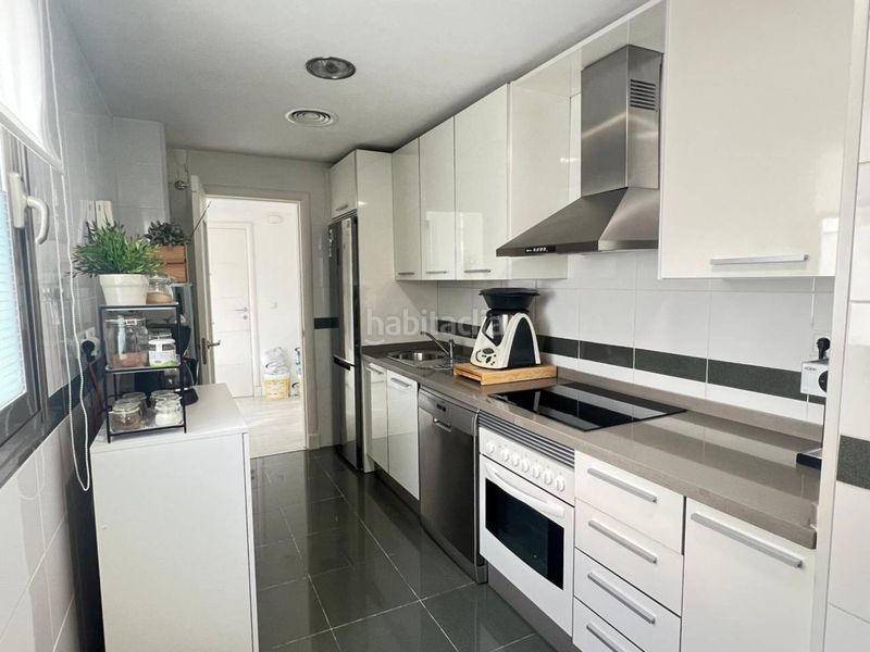 Foto 06b167a2-d015-4b82-8b87-0d343256e36a. Apartament amb aparcament piscina a El Pinillo Torremolinos