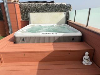 Apartament a El Pinillo. Ático duplex en torremolinos