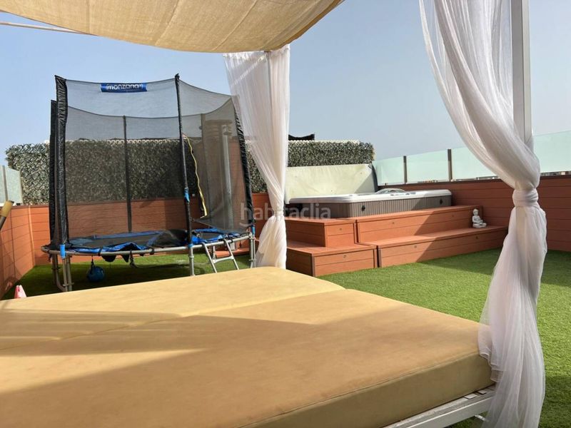 Foto c14e6390-ba35-4f6b-87b7-ca0427698073. Apartament amb aparcament piscina a El Pinillo Torremolinos