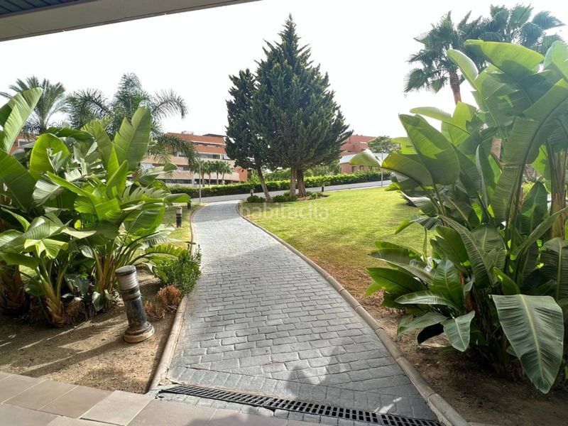 Foto e81c3990-91e2-4528-a0df-e2a535787294. Apartament amb aparcament piscina a El Pinillo Torremolinos