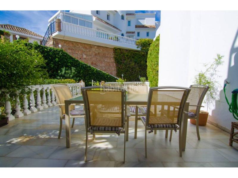 Foto 2e629758-5e1f-40eb-b841-bdacd75750ab. Casa adossada amb aparcament piscina a Hacienda Torrequebrada Benalmádena