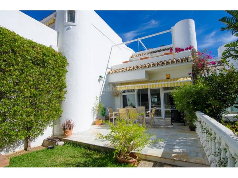 Foto 3b89e33b-0682-463c-96f5-425c2e369e1c. Casa adossada amb aparcament piscina a Hacienda Torrequebrada Benalmádena