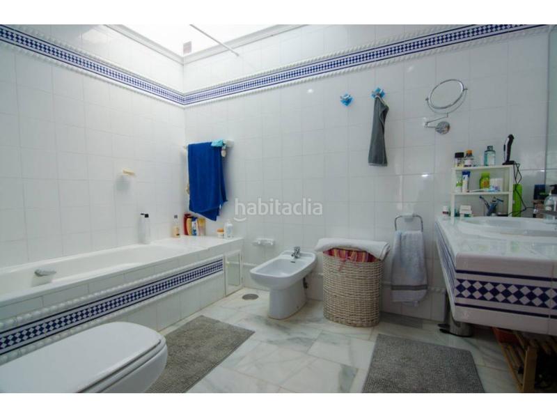 Foto 46af4893-74e5-4c9c-b415-a3df433f3234. Casa adossada amb aparcament piscina a Hacienda Torrequebrada Benalmádena