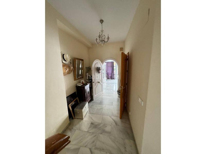 Foto a8c9669a-ce2b-4b82-9293-52fe30bf1a08. Casa adossada amb aparcament piscina a Hacienda Torrequebrada Benalmádena