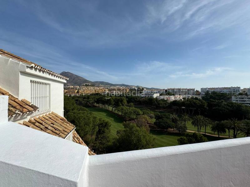 Foto ee1966ca-e5ba-4c88-b6f9-dc2a5856ab99. Casa adossada amb aparcament piscina a Hacienda Torrequebrada Benalmádena