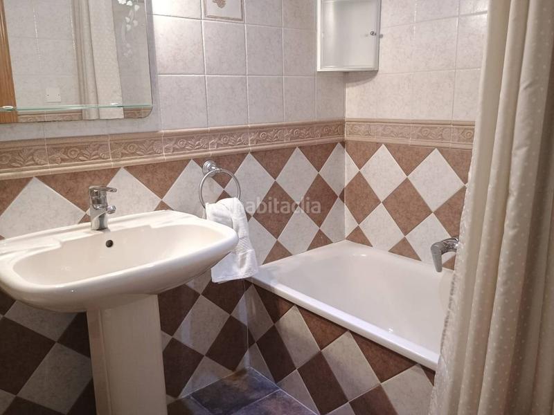 Foto 1ab419d4-97ec-49a3-8c5d-4703db018398. Rent apartment with parking pool in Puerto Marina Benalmádena