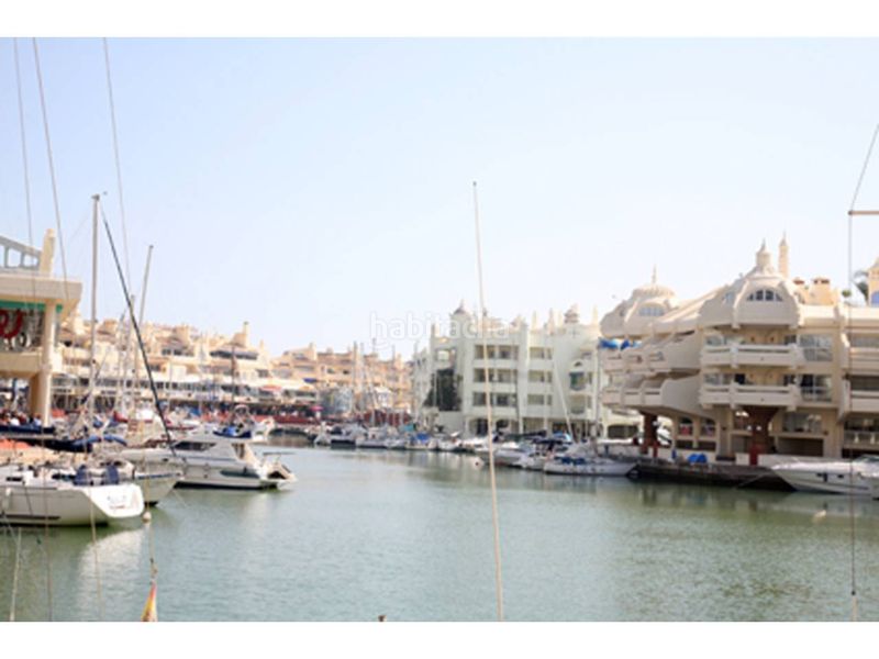 Foto 0559a484-e23f-446d-8340-2a46682f83f5. Àtic amb aparcament piscina a Puerto Marina Benalmádena