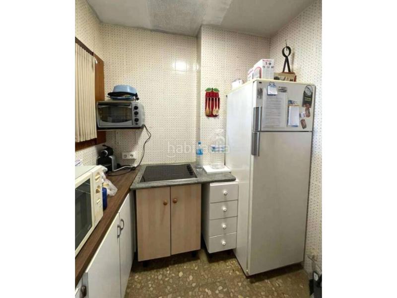 Foto 1713d895-b6c9-4705-a6ee-31ae6843bcfd. Apartament amb aparcament piscina a La Carihuela - Los Nidos Torremolinos