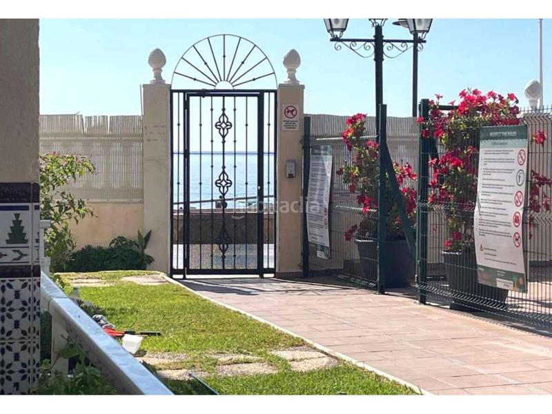 Foto 6bc6960e-1ed5-4fc6-b98a-fb0b0d76a461. Apartament amb aparcament piscina a La Carihuela - Los Nidos Torremolinos