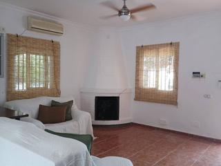 Masia en Crtama. Parcela en crtama