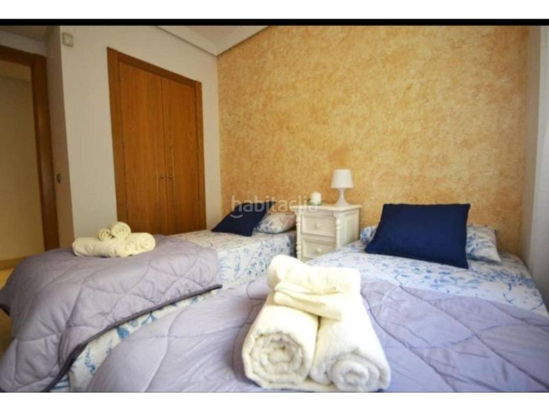 Foto 79d0e2f8-f261-4c1f-a1e2-4d704fa39c71. Lloguer apartament amb calefacció aparcament piscina a Benalmádena