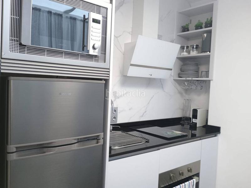 Foto 5bc0b31d-494e-4011-99ae-cf9abbfcefe3. Location appartement avec piscine dans Puerto Marina Benalmádena