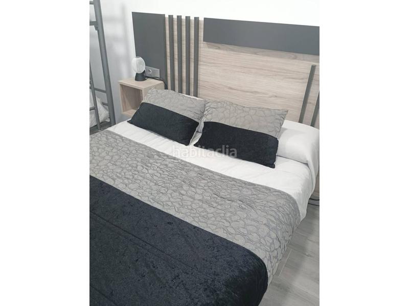 Foto c7f45631-aa37-49d9-b678-c26b63a454eb. Rent apartment with pool in Puerto Marina Benalmádena