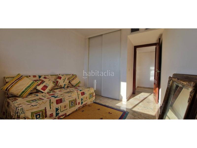 Foto fff810cf-8f80-49ee-8bd3-fc9affa66b3f. Duplex with heating parking pool in Parque de la Paloma Benalmádena