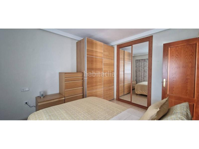 Foto 4c143a37-3163-4e01-a7a3-160abc519c72. Rent flat with heating pool in Puerto Marina Benalmádena