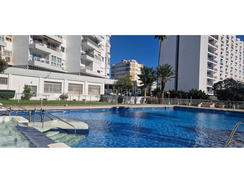 Foto 9c5a6b97-6b1d-4f3e-90a7-e63a8cef4303. Appartamento con parcheggio piscina in Puerto Marina Benalmádena