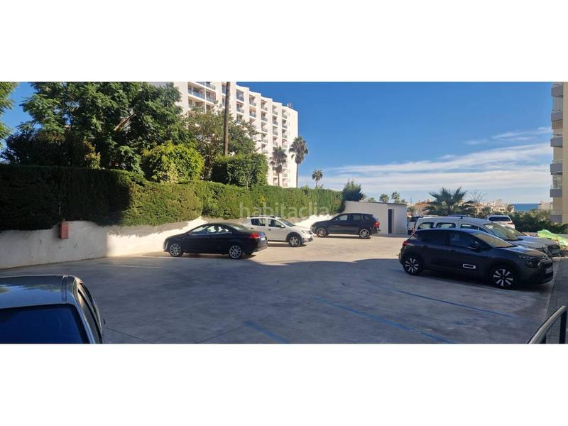 Foto cf1d159e-a890-41ce-b8e2-e7b388d80371. Appartamento con parcheggio piscina in Puerto Marina Benalmádena