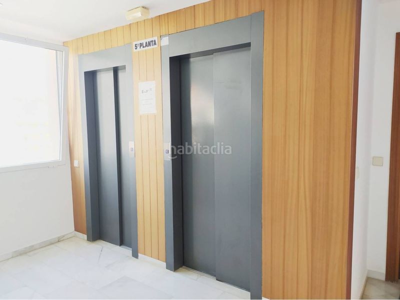 Foto de97eb6c-8677-48e3-9a31-fff9e0ffb092. Àtic amb calefacció aparcament piscina a Parque de la Paloma Benalmádena