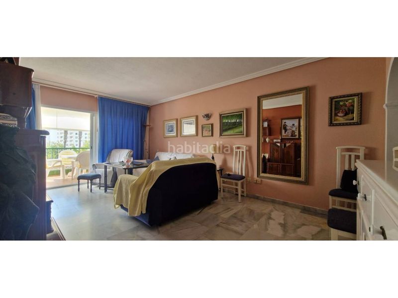 Foto 4bcbe46b-ca75-4e97-9947-a1ef4e5e3fb7. Apartament amb piscina a La Carihuela - Los Nidos Torremolinos