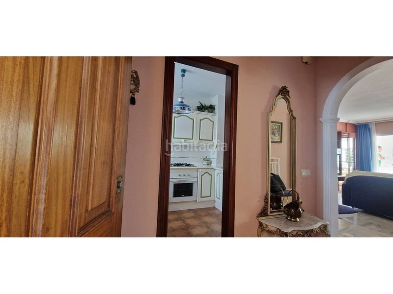 Foto 812f8297-8079-427e-b622-e0a601f5c159. Apartament amb piscina a La Carihuela - Los Nidos Torremolinos