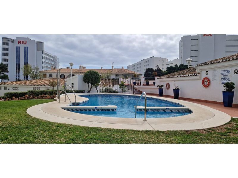 Foto 8a788a26-5bd1-4010-88a2-bd4cd9bd7577. Apartament amb piscina a La Carihuela - Los Nidos Torremolinos