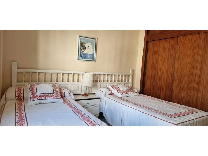 Foto c9c7fd75-defc-4fe9-ab86-0e94fd0dce48. Apartament amb piscina a La Carihuela - Los Nidos Torremolinos