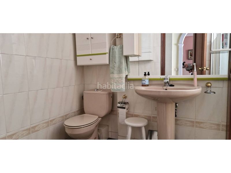 Foto df1debd1-01fa-4b09-b547-3098220d88b8. Apartament amb piscina a La Carihuela - Los Nidos Torremolinos