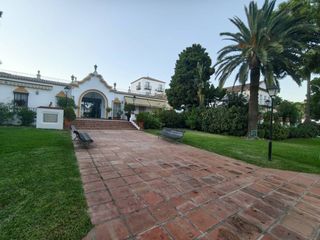 Apartament a Montemar. Apartamento en torremolinos