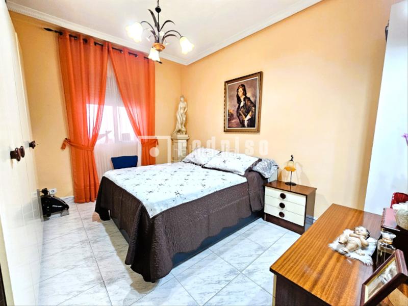 Foto 0ceab016-2500-4d80-8252-2eac10265e56. Appartement avec chauffage dans Reyes Parla