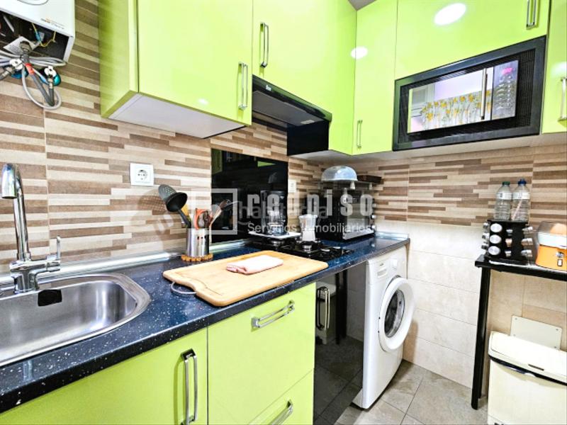 Foto 820e6c73-83b3-4bca-8ed8-0e97be3a10d6. Appartement avec chauffage dans Reyes Parla