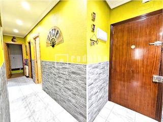 Pis en Reyes. Espectacular vivienda en zona reyes de 3 dormitorios !