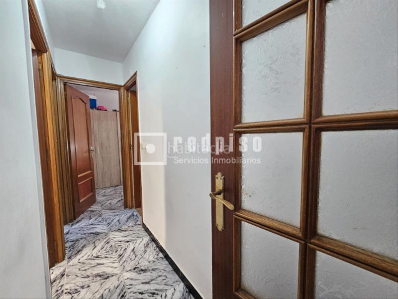 Foto 8a65e5cb-2817-4d44-9cef-7598fd01f507. Appartement avec chauffage dans Reyes Parla