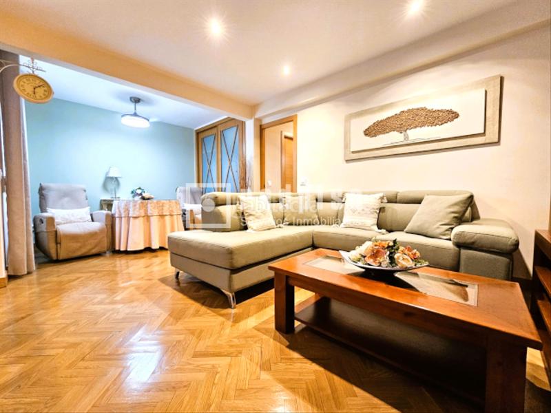 Foto ec1551da-966c-49f1-9d8c-99b934d40fb4. Pis amb calefacció a Villayuventus-Renfe Parla