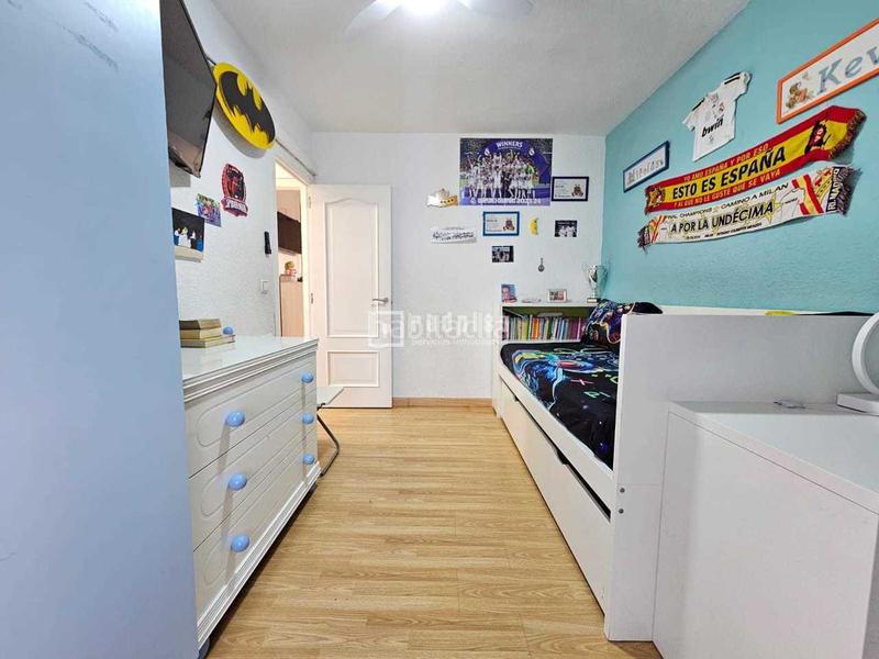 Foto 16d121f4-020a-4946-a446-29633d67a7e1. Appartamento con riscaldamento in Reyes Parla
