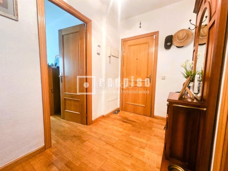 Foto 7a941494-4189-4a66-9485-b9c0ed96fa53. Piso redpiso vende amplia planta baja en excelente estado zona céntrica en Parla