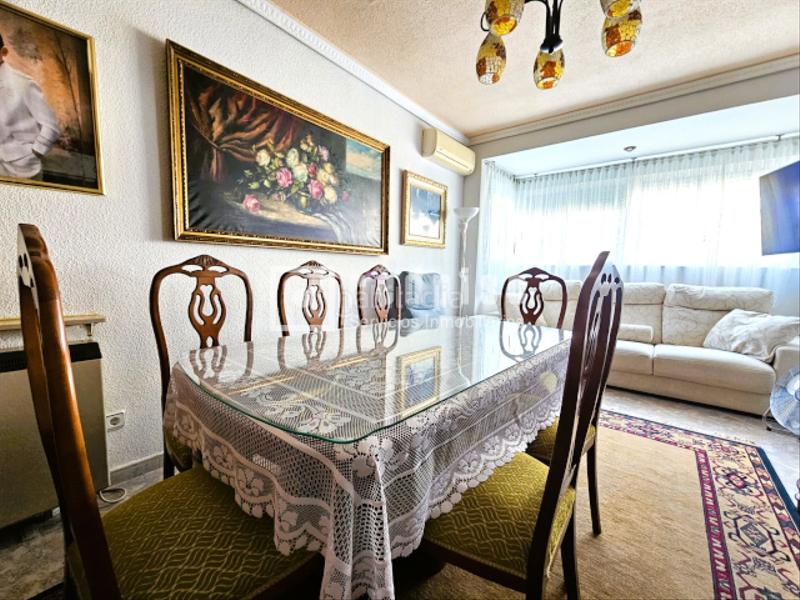 Foto 7fdfc2f0-f68e-479c-ad5f-94389d55fe3f. Appartamento con riscaldamento in Reyes Parla